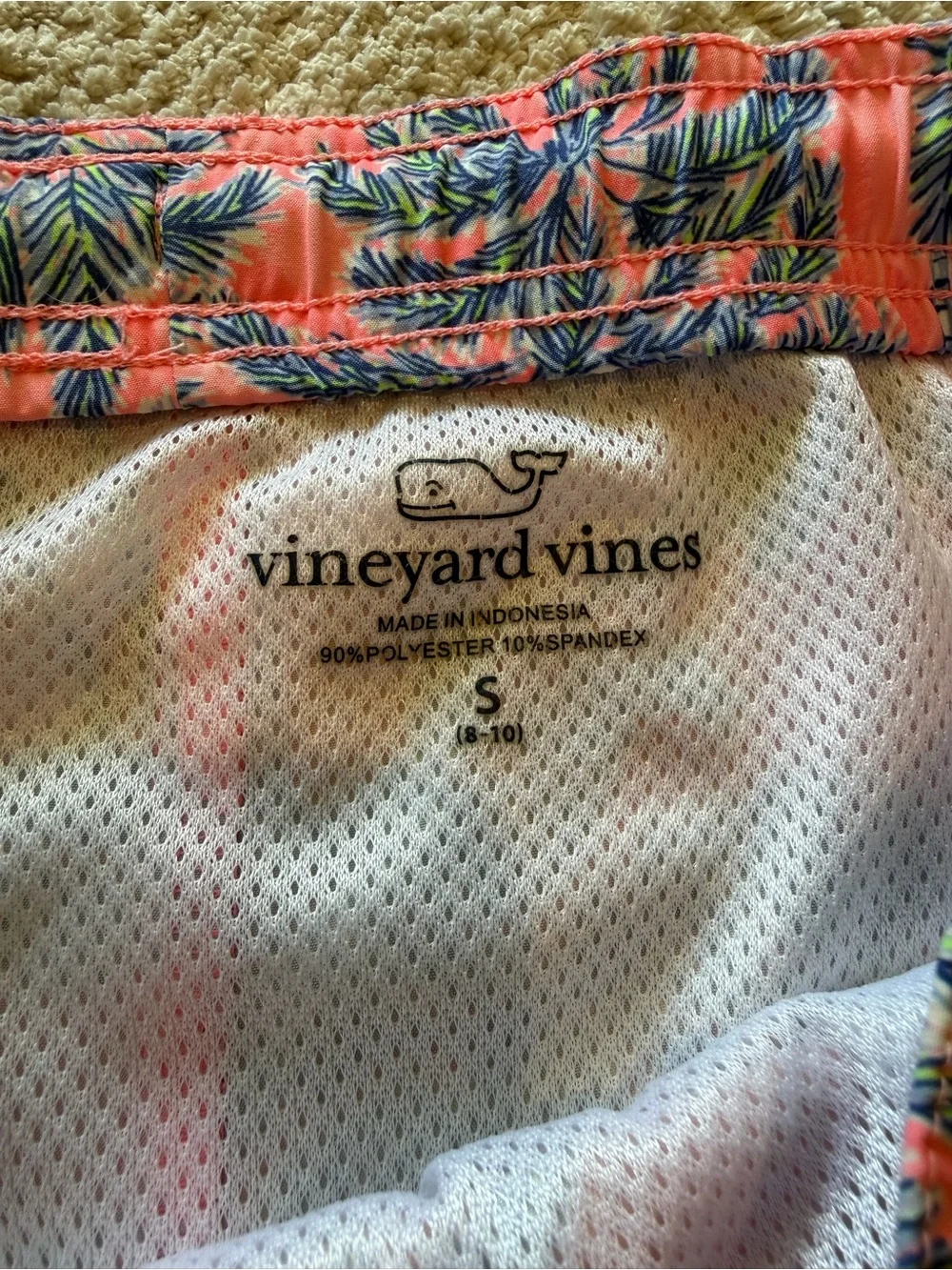 Vineyard Vines description colorful